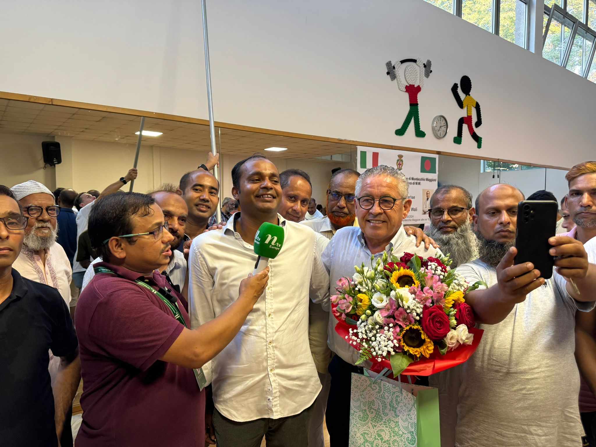 ইতালির পৌর কাউন্সিলর পদে বাংলাদেশি তরুণ, সংবর্ধনা দিল বাংলা কমিউনিটি